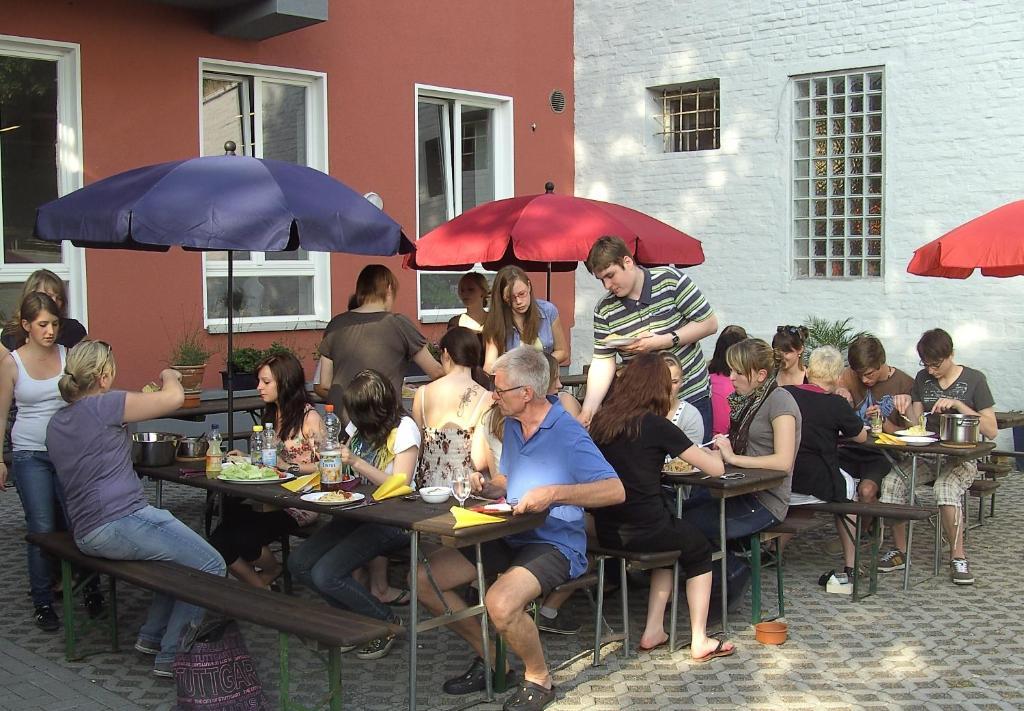 Pathpoint Cologne - Backpacker Hostel Exterior photo